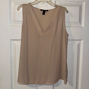 New Never Worn Forever 21 Beige Tan Nude V-Neck Blouse - Size Small 🤎